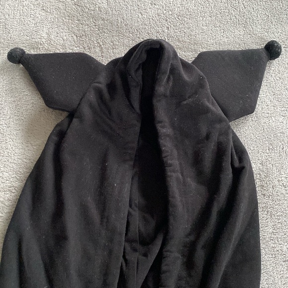 NWOT Sanrio Kuromi Black Graphic Sweatshirt - Picture 4 of 6